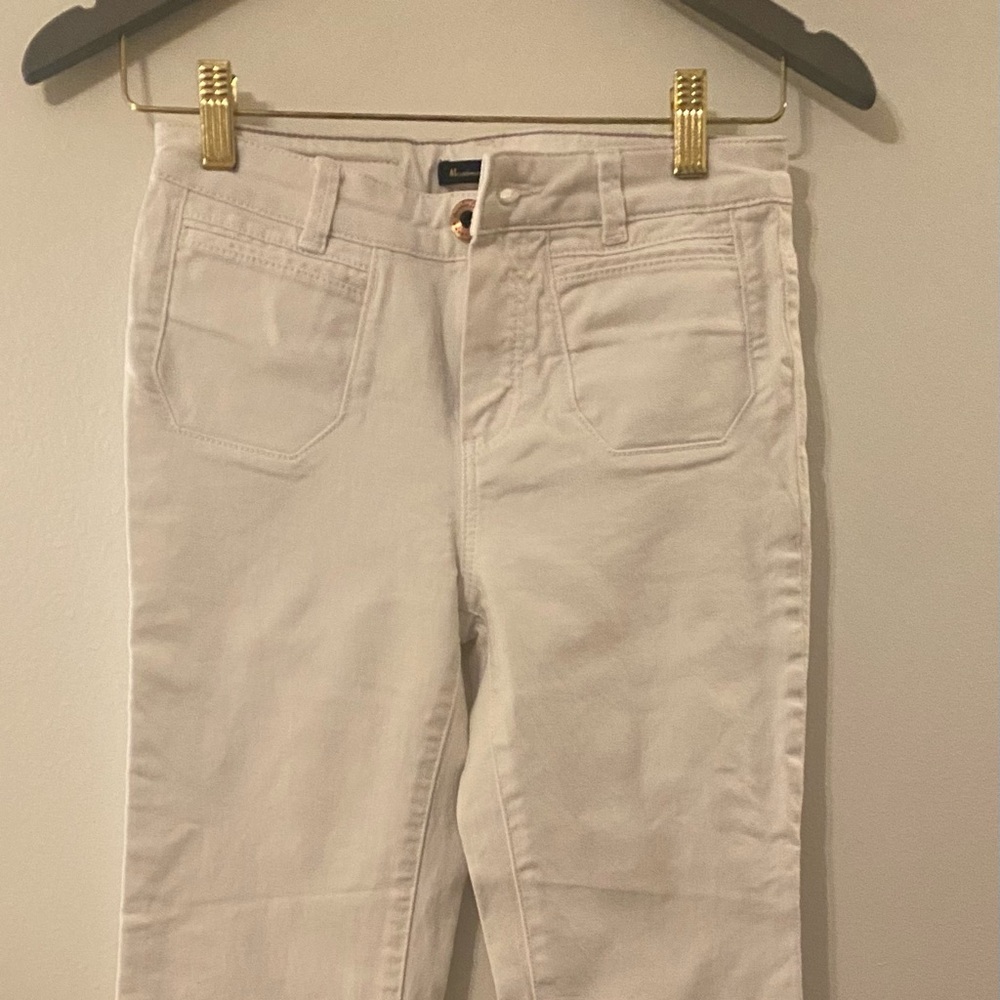 White flare jeans size 25